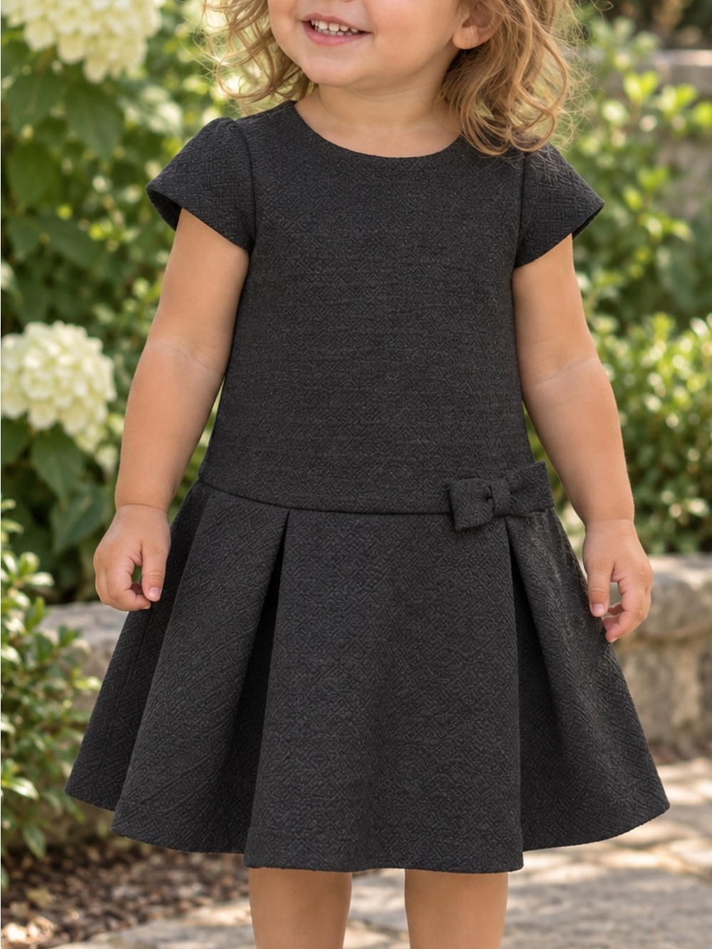 Gymboree 2t Black Textured Bow-Front drop waist Pleated Dress